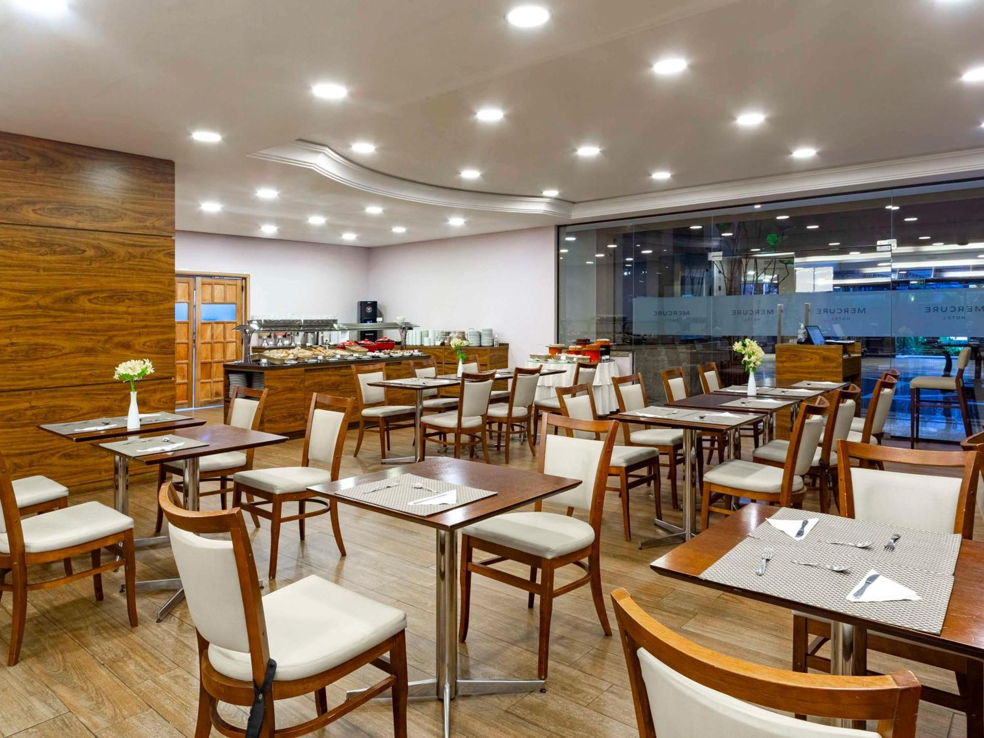 Mercure Curitiba Golden Luaran gambar