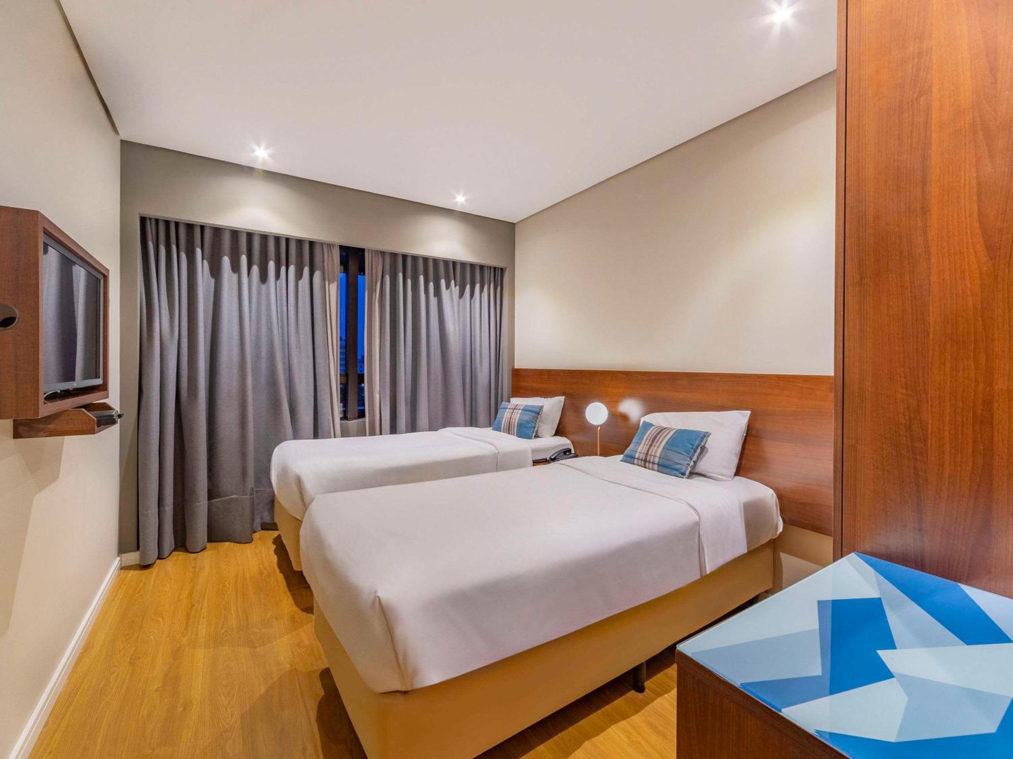 Mercure Curitiba Golden Luaran gambar