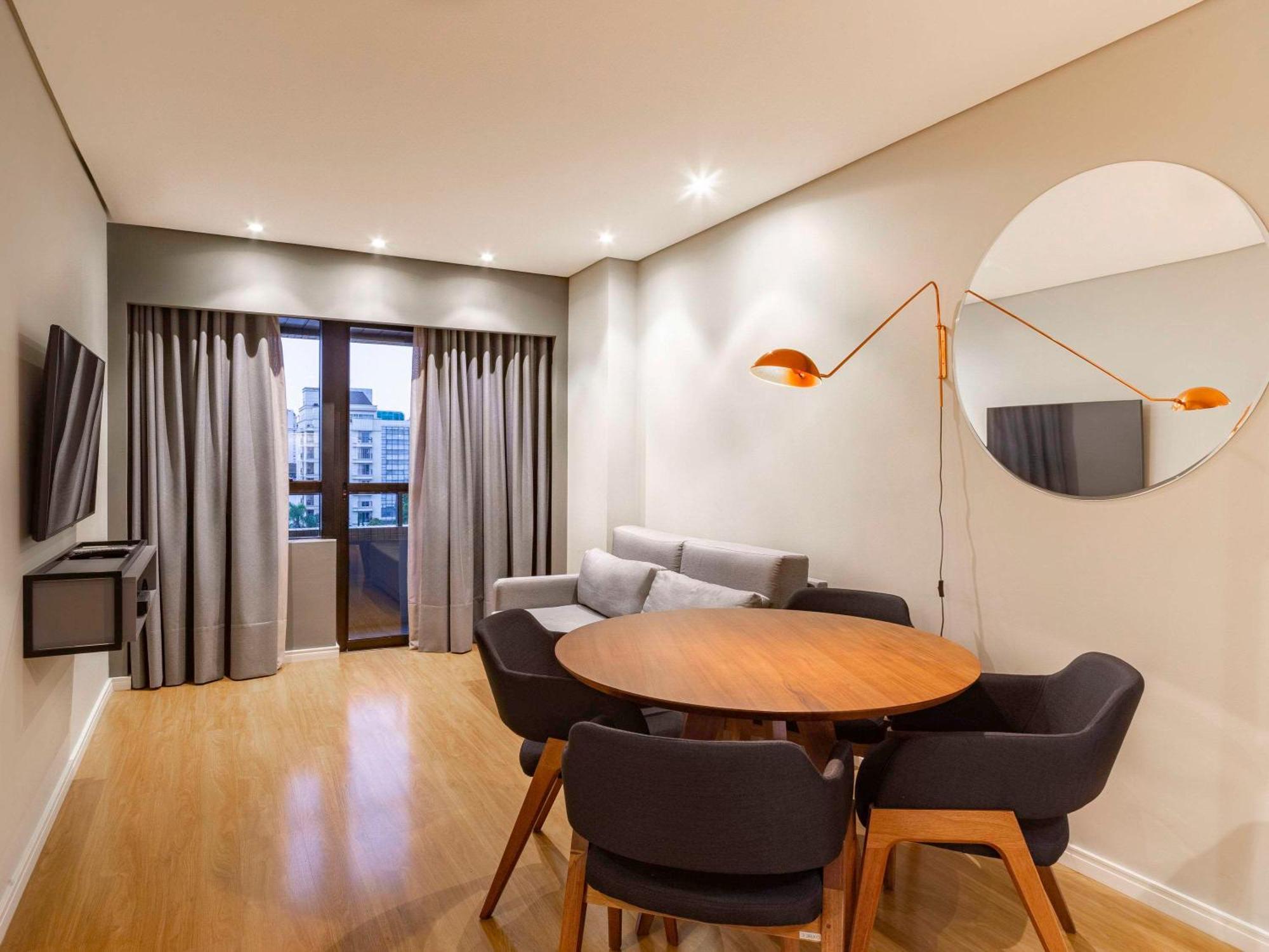 Mercure Curitiba Golden Luaran gambar