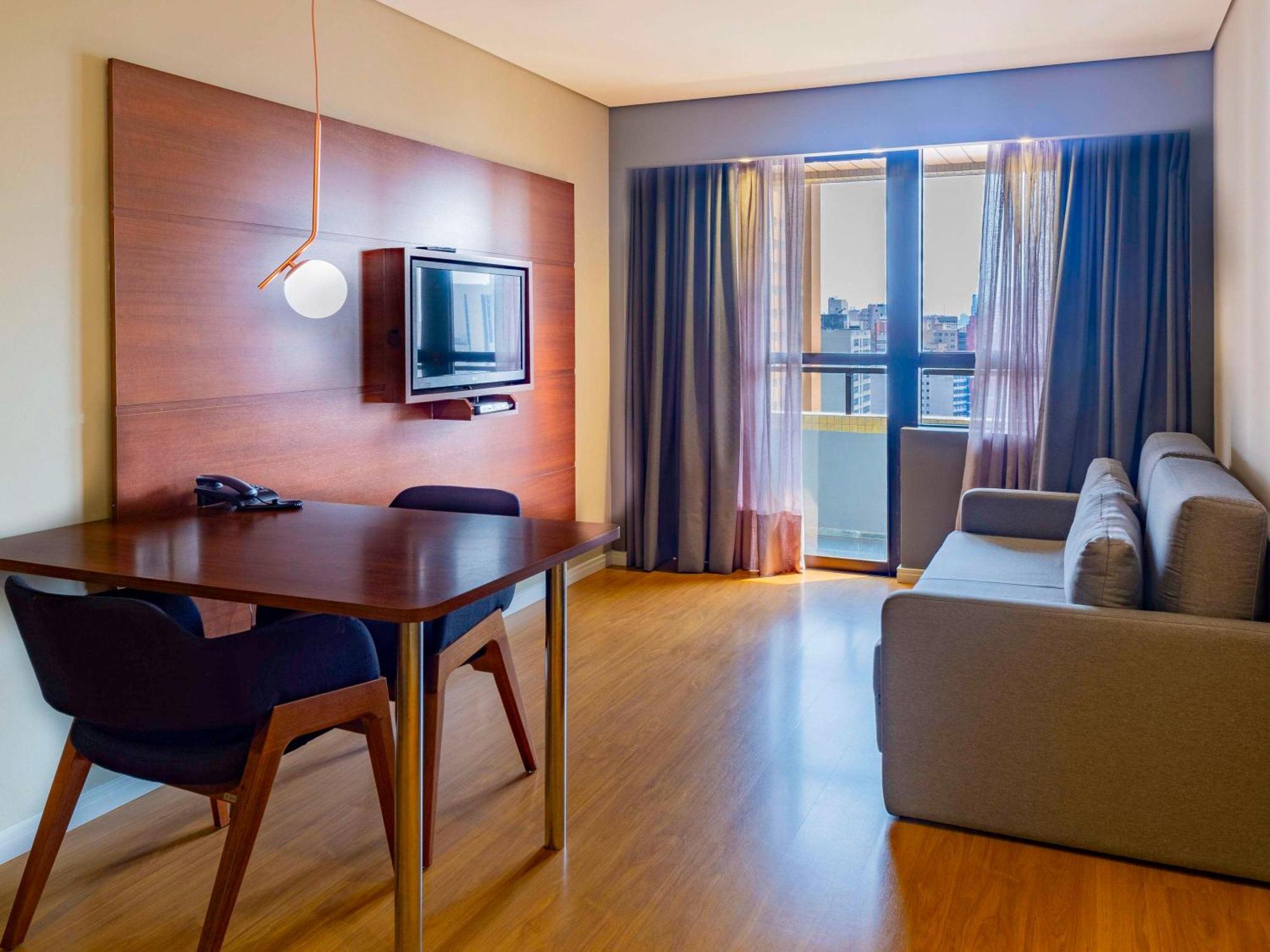Mercure Curitiba Golden Luaran gambar