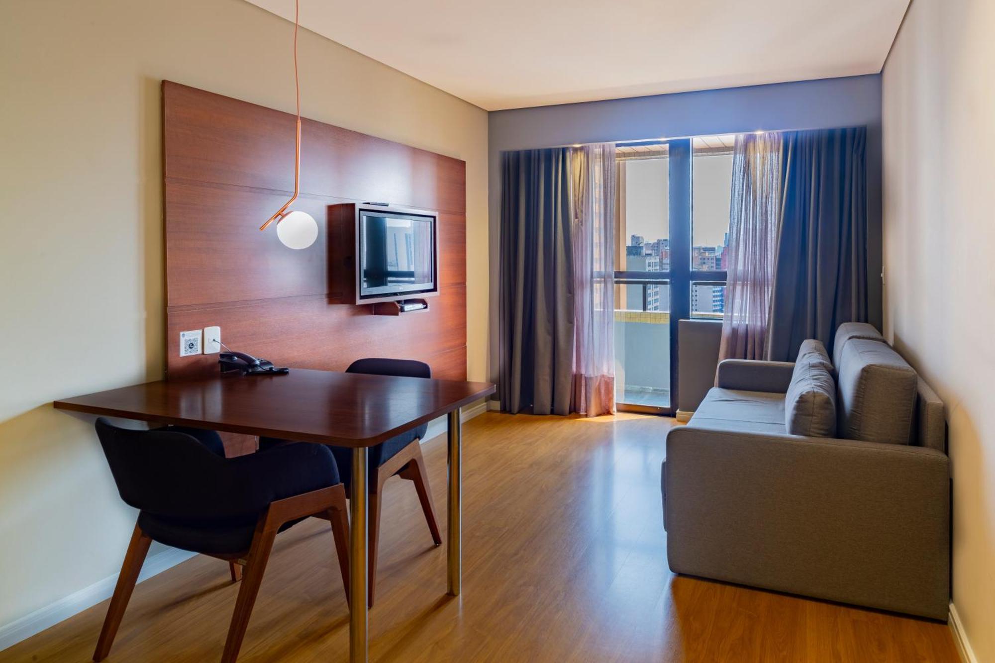 Mercure Curitiba Golden Luaran gambar